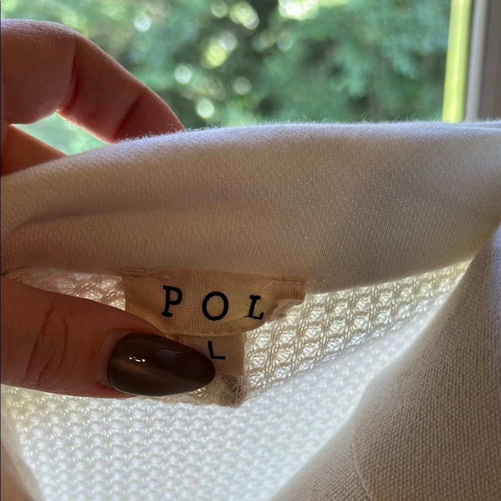 POL White Shacket - Picture 3 of 4